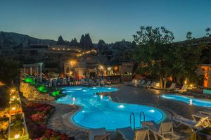 turkiye/nevsehir/kapadokya/holiday-cave-hotel_ba51f70e.jpg