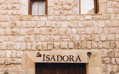 Isadora Cave Cappadocia · 2