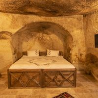 Kayata Cave Suites