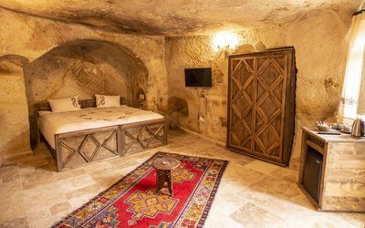 Kayata Cave Suites · 3
