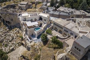 turkiye/nevsehir/kapadokya/portal-cappadocia_4387f867.jpg