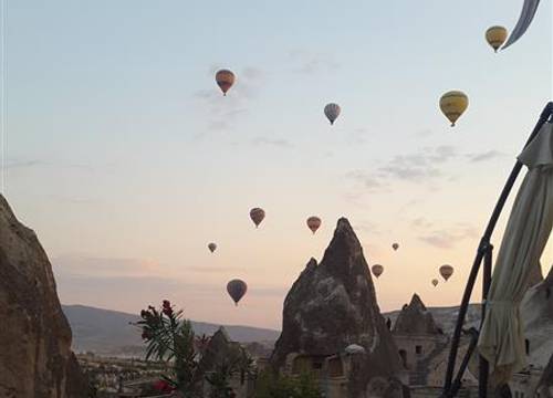 turkiye/nevsehir/kapadokya/sarihan-cave-hotel-37f8fa46.jpg