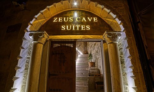 turkiye/nevsehir/kapadokya/zeus-cave-suites_64793d29.jpg