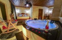 King Suite with Jacuzzi(Balcony)