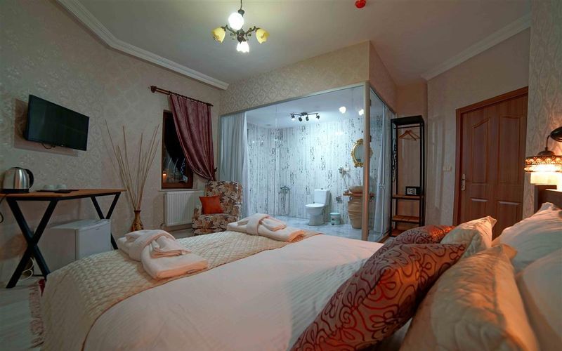 Pigeon Valley Hotel · 1