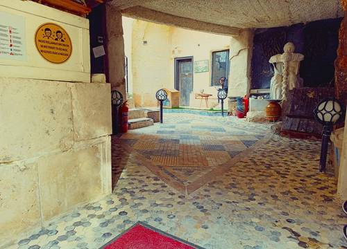 turkiye/nevsehir/nevsehir/stone-age-mansion_04f34748.jpg