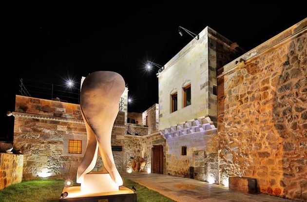 turkiye/nevsehir/uchisar/millstone-cave-suites-1437293489.jpg