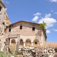 Cemil Köyü Cave House