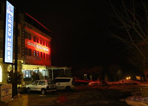 turkiye/nevsehir/urgup/hotel-s-crazy-horse_a70aeae4.jpg