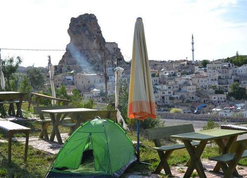 turkiye/nevsehir/urgup/kapadokya-karsi-bag-camping-1066559268.JPG