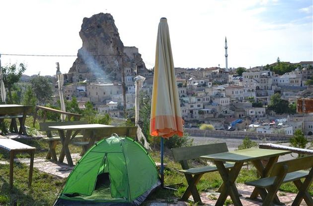 turkiye/nevsehir/urgup/kapadokya-karsi-bag-camping-1066559268.JPG