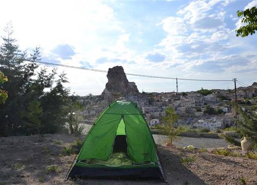 turkiye/nevsehir/urgup/kapadokya-karsi-bag-camping-267029767.JPG