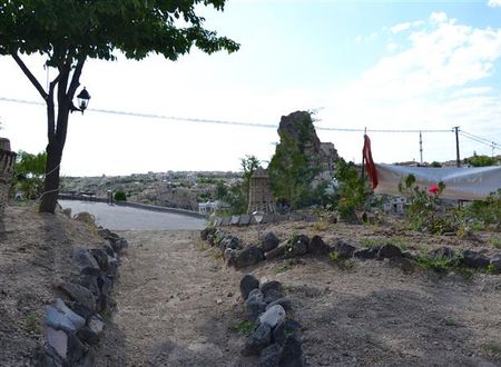 turkiye/nevsehir/urgup/kapadokya-karsi-bag-camping-761422615.JPG