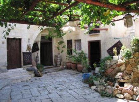 turkiye/nevsehir/urgup/monastery-hotel-746614.jpg