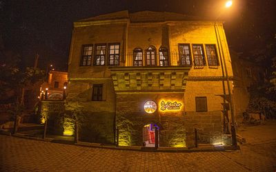 Pietra Cave Suites · 3
