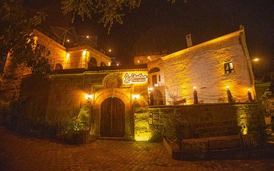 Pietra Cave Suites · 4