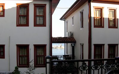 Karlibel Ikizevlerhotel · 4