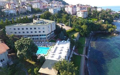 Balıktaşı Hotel · 3