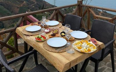 Madag Bungalov · 5