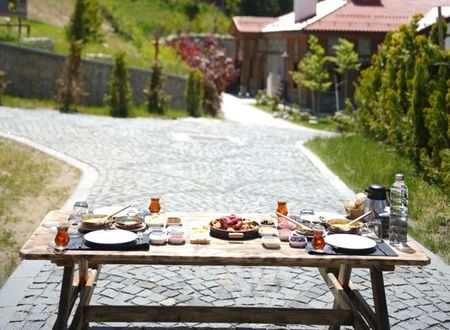 turkiye/rize/camlihemsin/altiparmak-suit_efe7d210.jpg