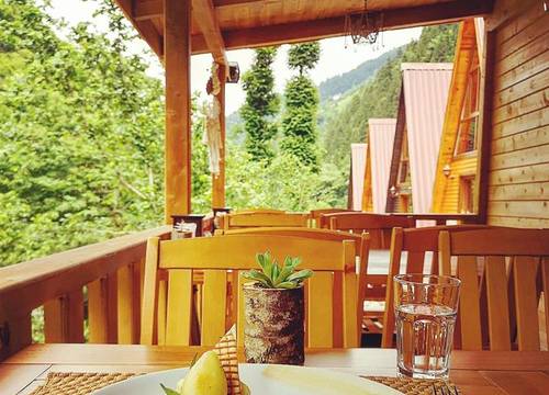 turkiye/rize/camlihemsin/kotit-ayder-bungalov-restaurant-b670e9e1.jpg