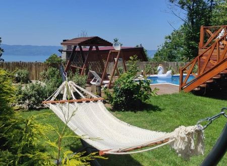 turkiye/sakarya/sapanca/17e28089063a45559520956d2c9d1141a080c840664d4573a61a7a9f51fa1595.jpg