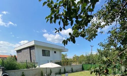 turkiye/sakarya/sapanca/2a4161ee69804636b57bd798f140ab9dec37fee04ceb4756871cb667fe14d35a.jpg