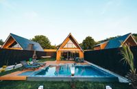 Özel Havuzlu Bungalov 2+1