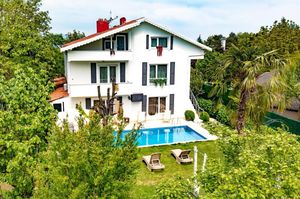 turkiye/sakarya/sapanca/befb4d56058d45839114324f630f06e4816b2e8d78344e6498af0829a0cad6a8.jpg