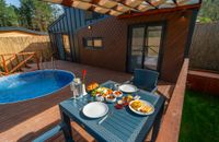 Isıtmalı Özel Havuzlu Bungalov