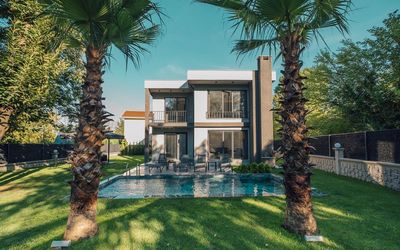 Villa Gray · 2