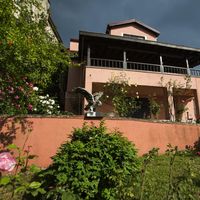 Yaprak Dağ Evi