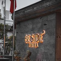 Be Side Hotel