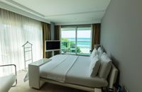 Луксозна стая с изглед към морето