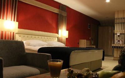 Neba Royal Hotel · 3