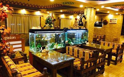 Ahranis Hotel · 3