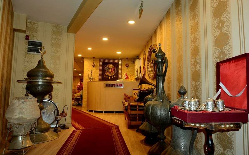 Aslanlı Hotel · 1