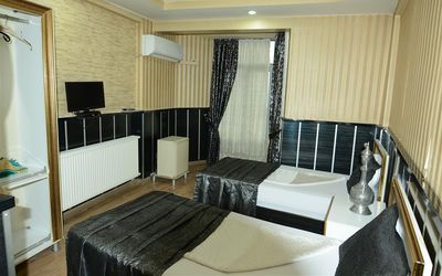 Aslanlı Hotel · 3