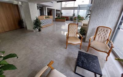 Beyaz Inci Otel · 5