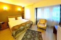 Lux Room