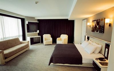 Çavuşoğlu Tower Hotel · 2