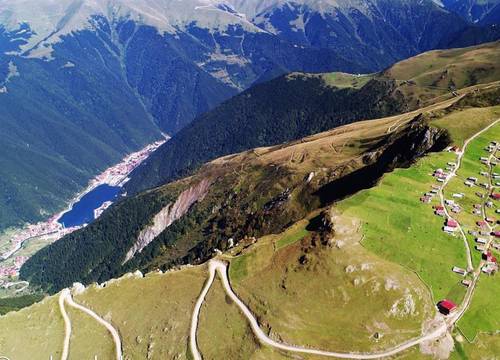 turkiye/trabzon/caykara/karester-yaylasi-migroras-otel-restaurant_f037e14c.jpg