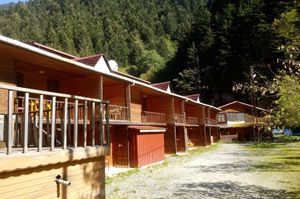 turkiye/trabzon/caykara/makamoglu-motel-bungalov_435b71ce.jpg