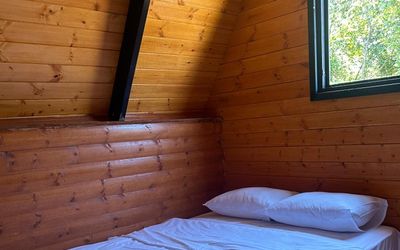 Mira Bungalov · 5