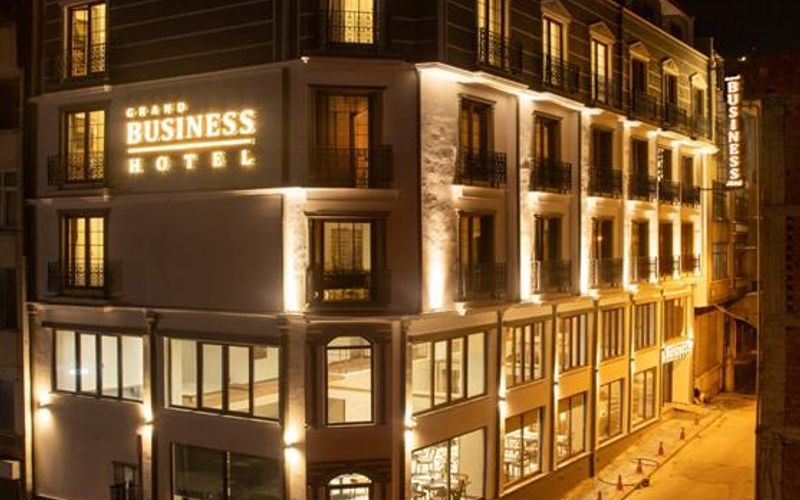 Grand Business · 1