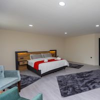 Moonlight Suite Hotel