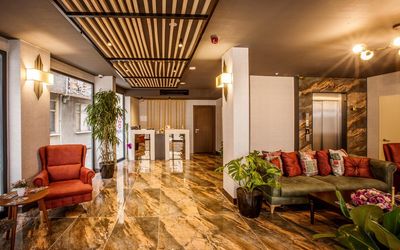 Life Point Hotel · 5