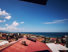Apartament z Dwiema Sypialniami Z Balkonem