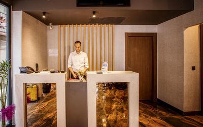 Life Point Hotel · 3