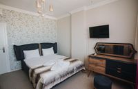 2 + 1 Suite Room
